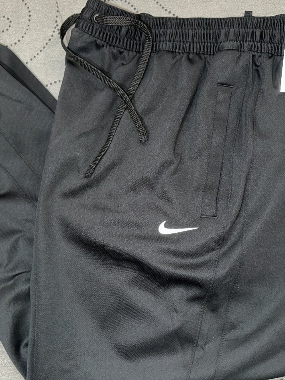 NIKE THERMA FIT BASKETBALL BLACK SWEATPANTS JOGGERS SIZE 4XLT MEN NWT $100.00